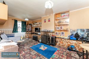 Living Room- click for photo gallery